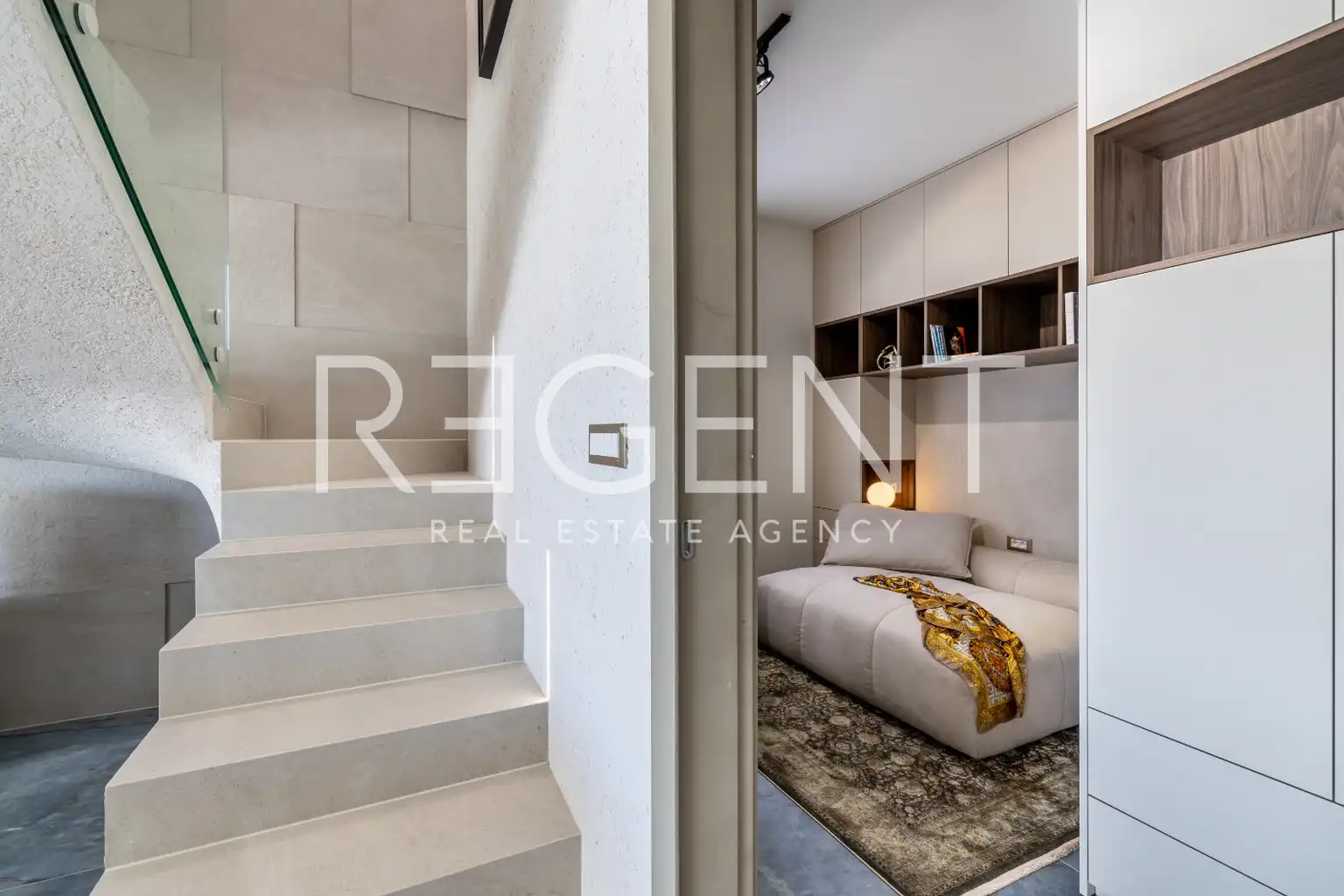 Split, Kaštel Lukšić - Luxusní Penthouse 110 m2 s terasou