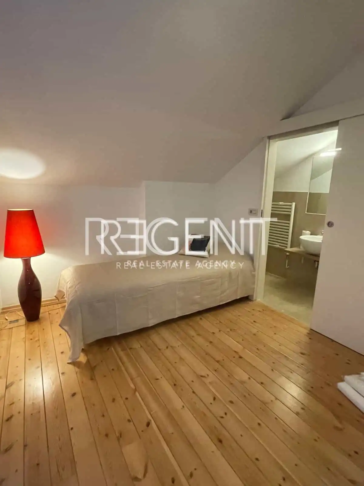 Zagreb, Kvaternikov Trg - Maisonette-Wohnung 150 m2 zu vermieten