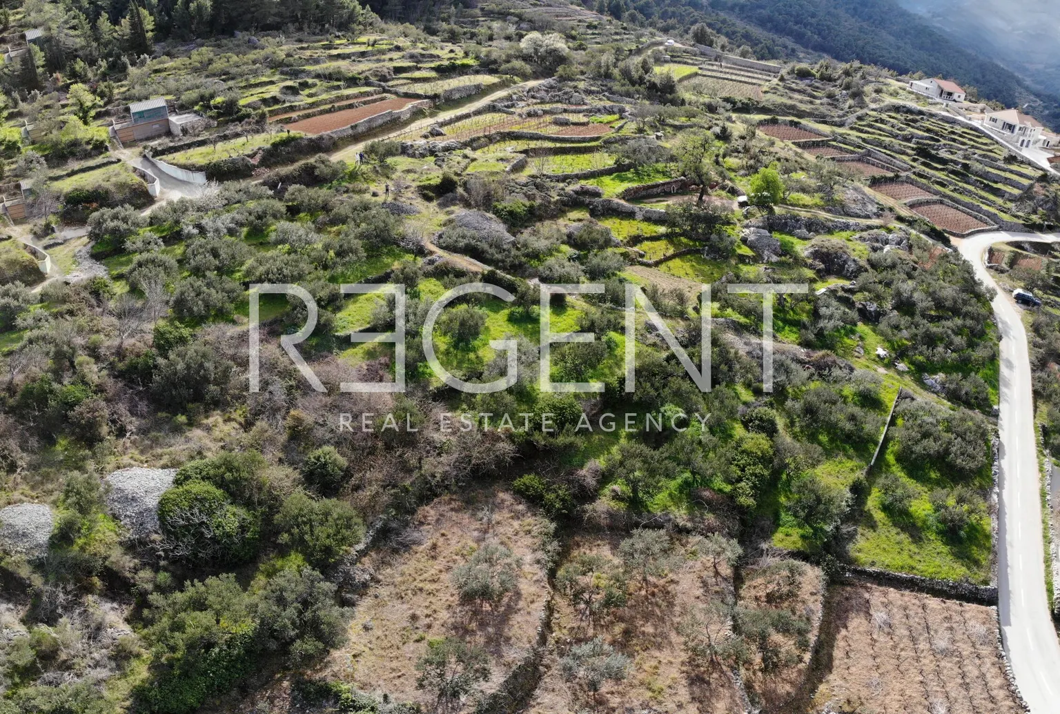 Hvar – Pozemek pro stavbu luxusní vily 1202 m2