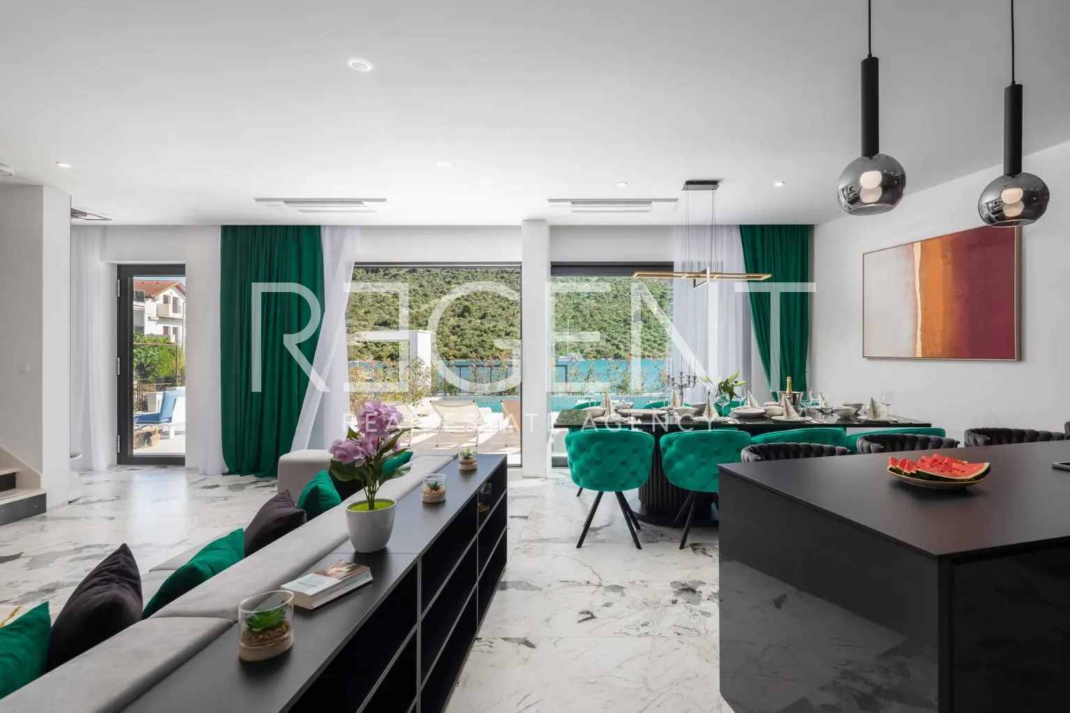 Rogoznica – Luxusní vila 200 m2 u moře