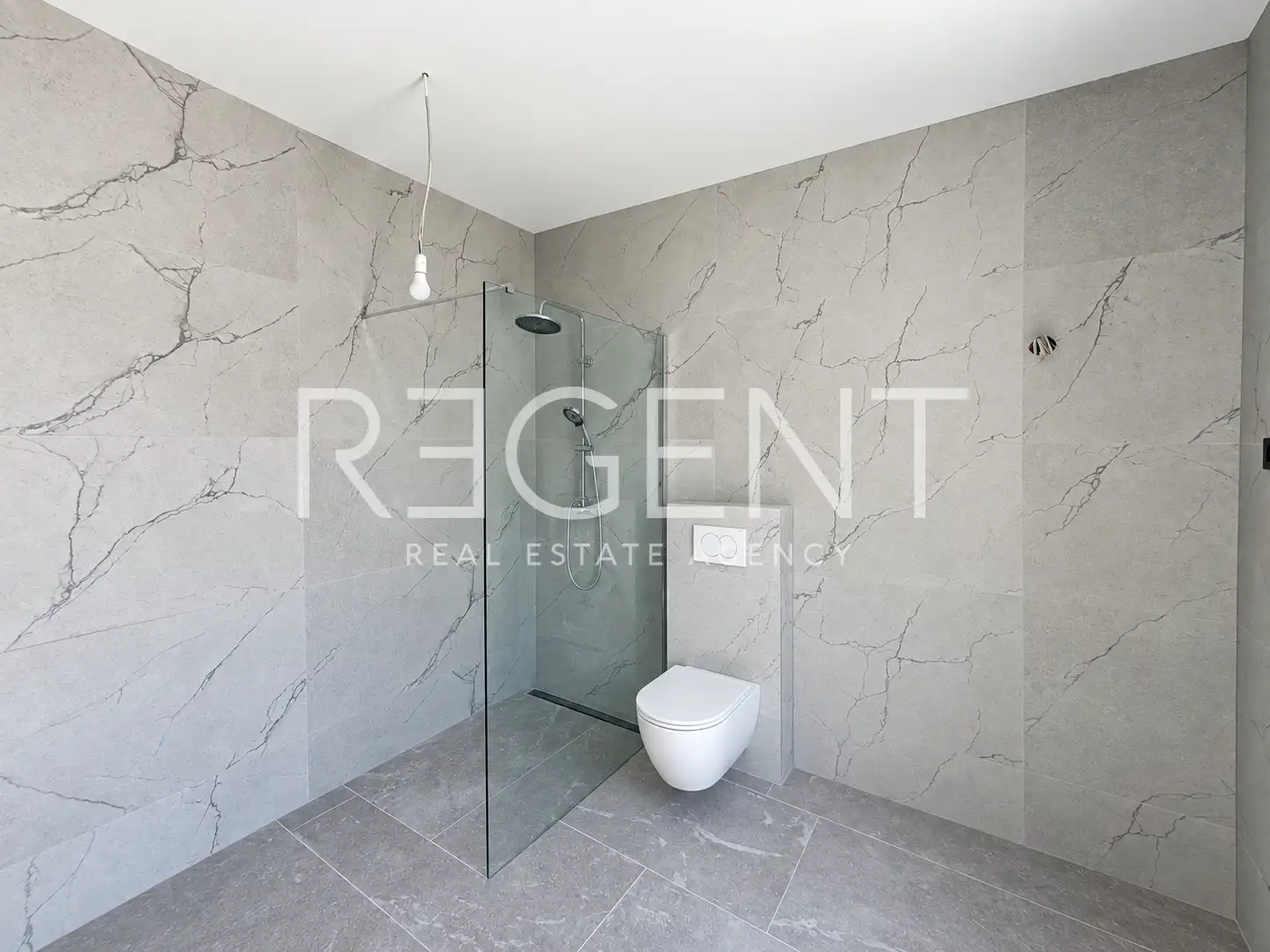 Pakoštane, Drage – Villa 368 m² mit Pool, in erster Reihe zum Meer
