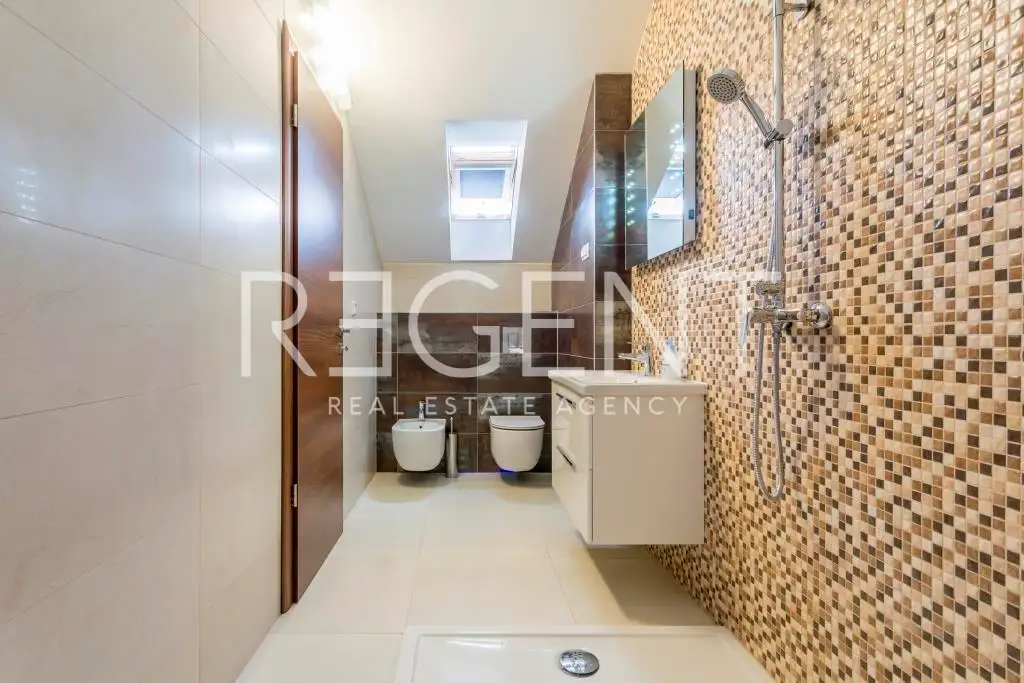 Podstrana - Three-room apartment with a terrace