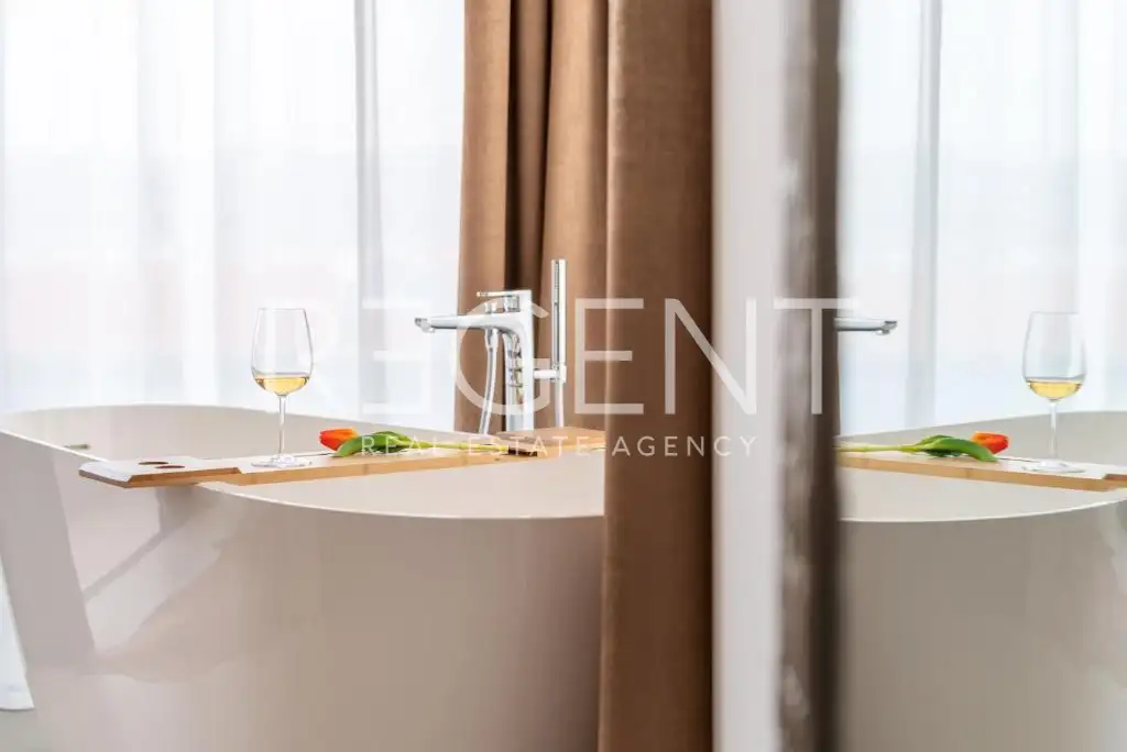 Trogir, Čiovo – Penthouse, 227 m² s 360° terasom i wellnessom
