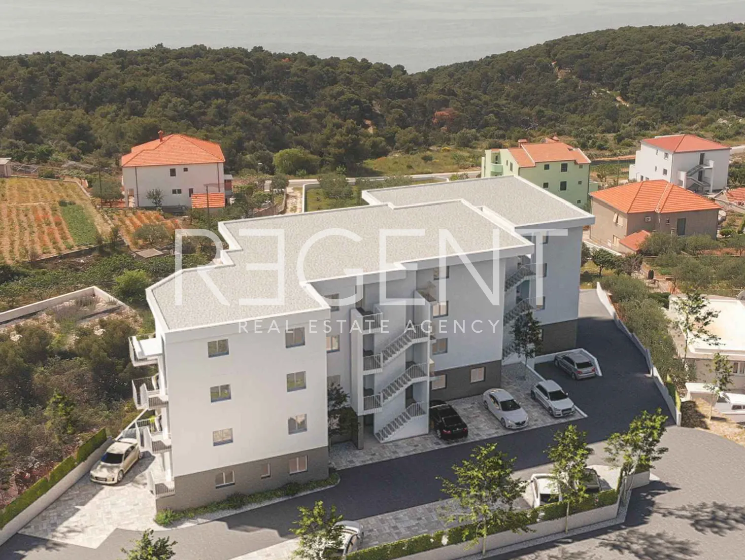 Trogir, Seget Donji – Dwupokojowe mieszkanie z balkonem 52 m2, nowa inwestycja