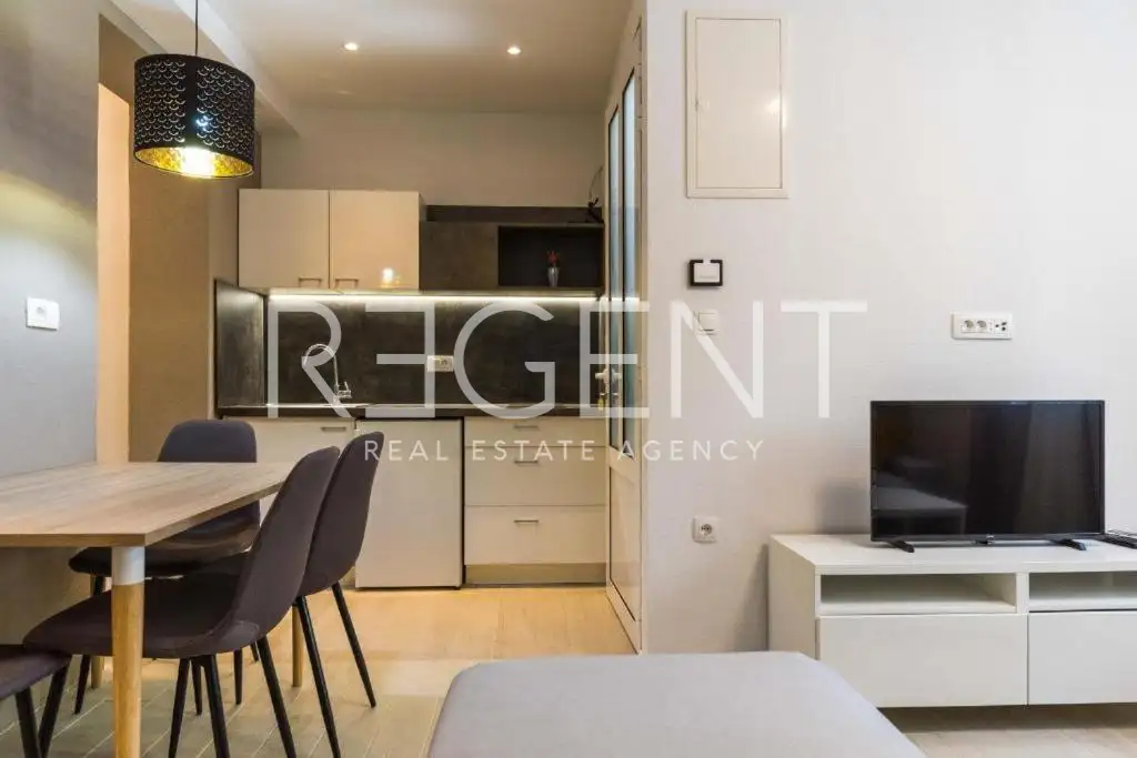 Makarska, Baška Voda - Apartamentowiec z 18 jednostkami mieszkalnymi