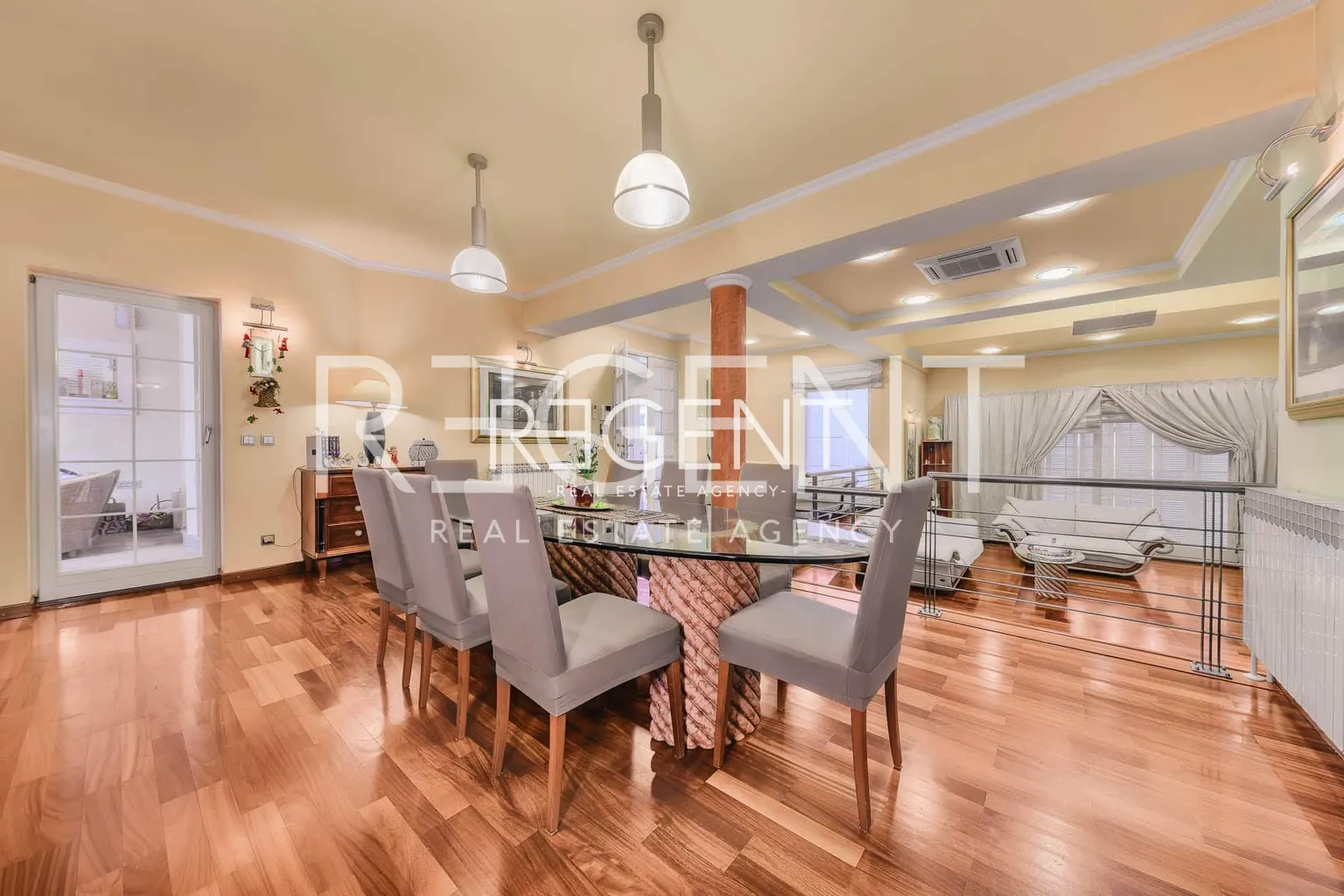 Zagreb, Maksimir – Prekrasna obiteljska vila s bazenom 600 m2