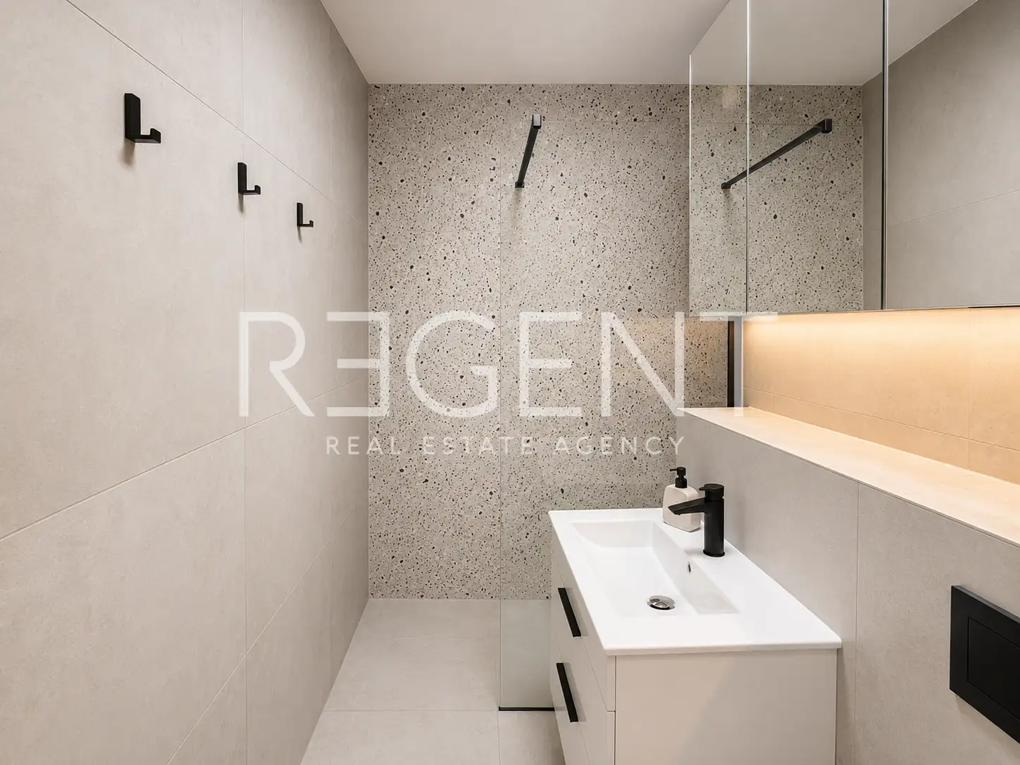 Zagreb, Malešsnica -  Stan 43,40 m2, 2S, 2. kat, renoviran, prvi najam