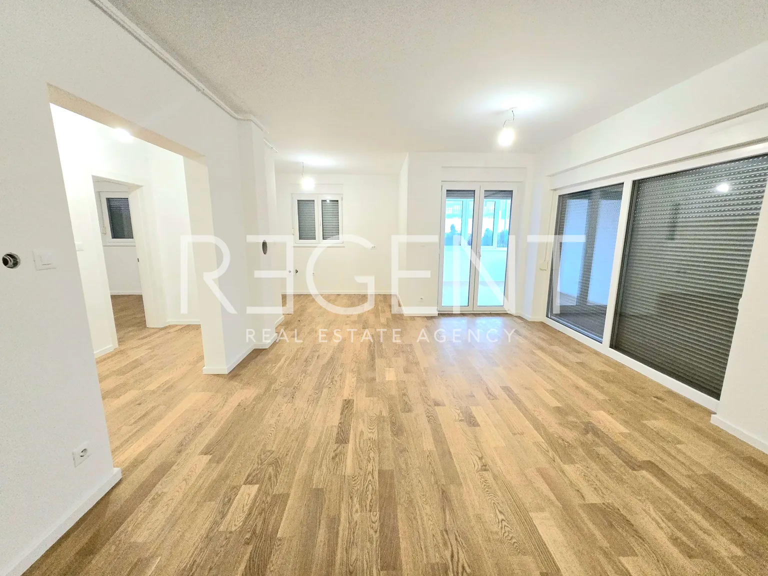 Sveta Nedelja, Kerestinec- Trosoban stan 100 m2 s vrtom