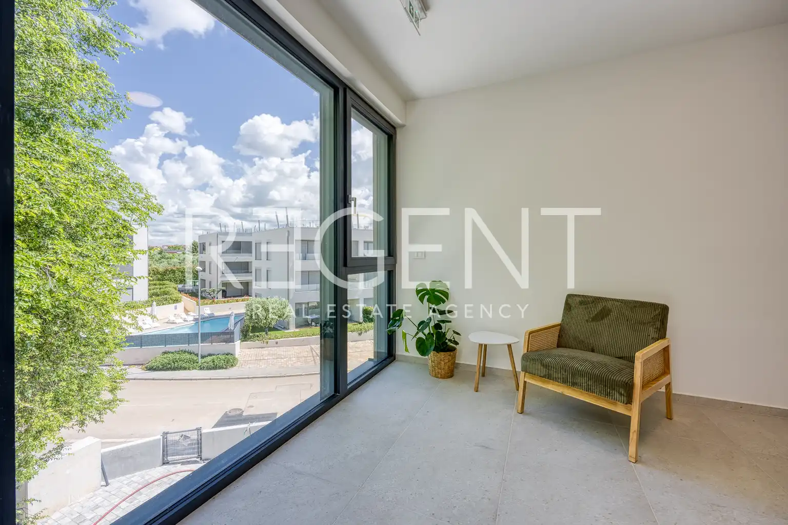 Istrie, Novigrad - Třípokojový apartmán v luxusním bytovém komplexu 112 m2