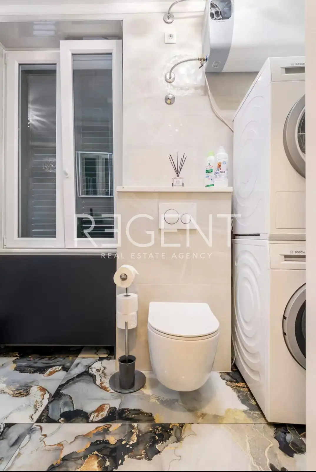Split, Ville - Appartement en duplex de trois pièces au centre-ville