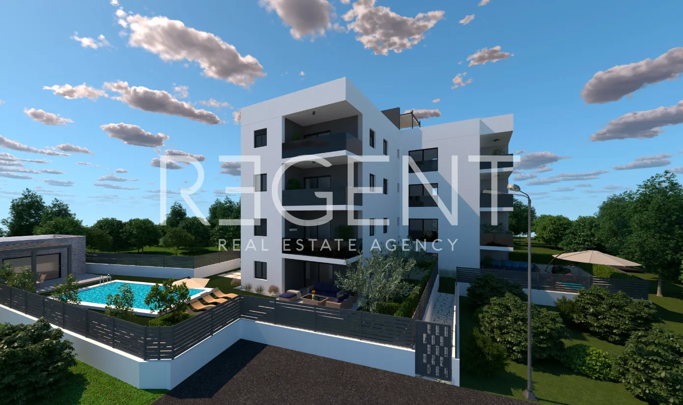 Trogir, Okrug Gornji – Dvosoban penthouse s krovnom terasom 77 m2 novogradnja