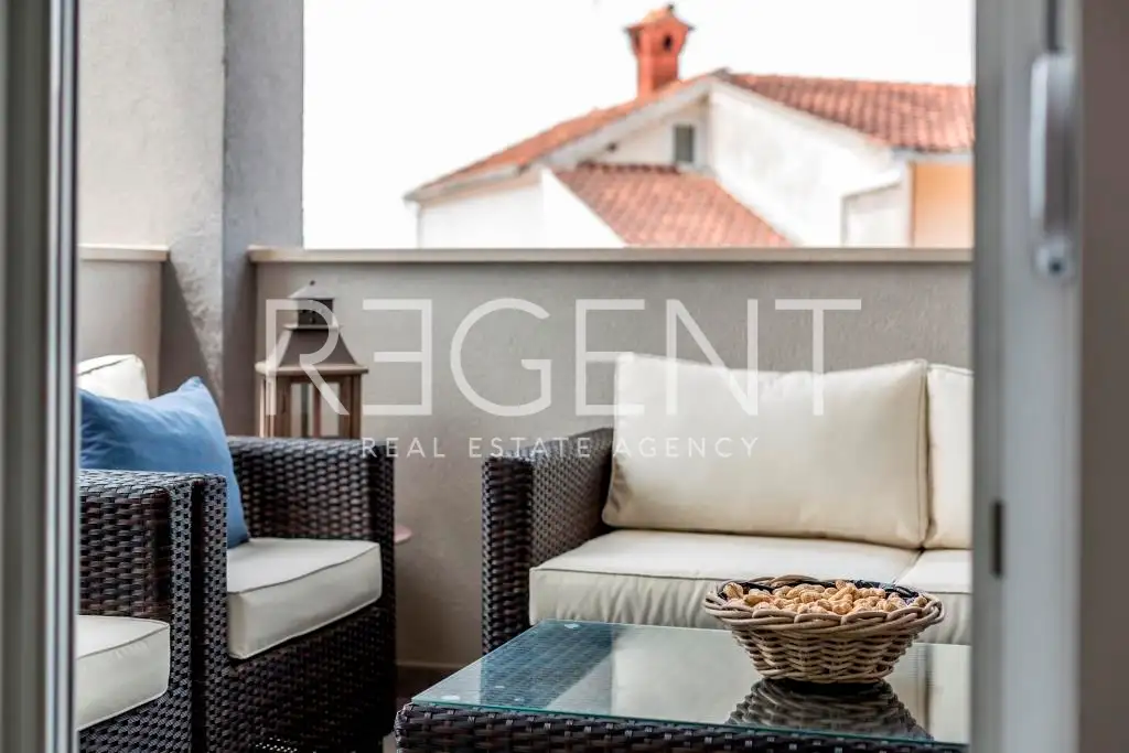 Podstrana - Three-room apartment with a terrace