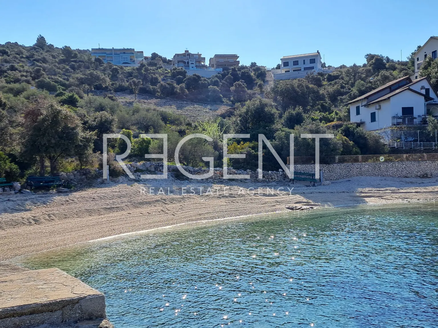 Šibenik, Kanica - Stavebný pozemok na atraktívnom mieste pri mori 2277 m2