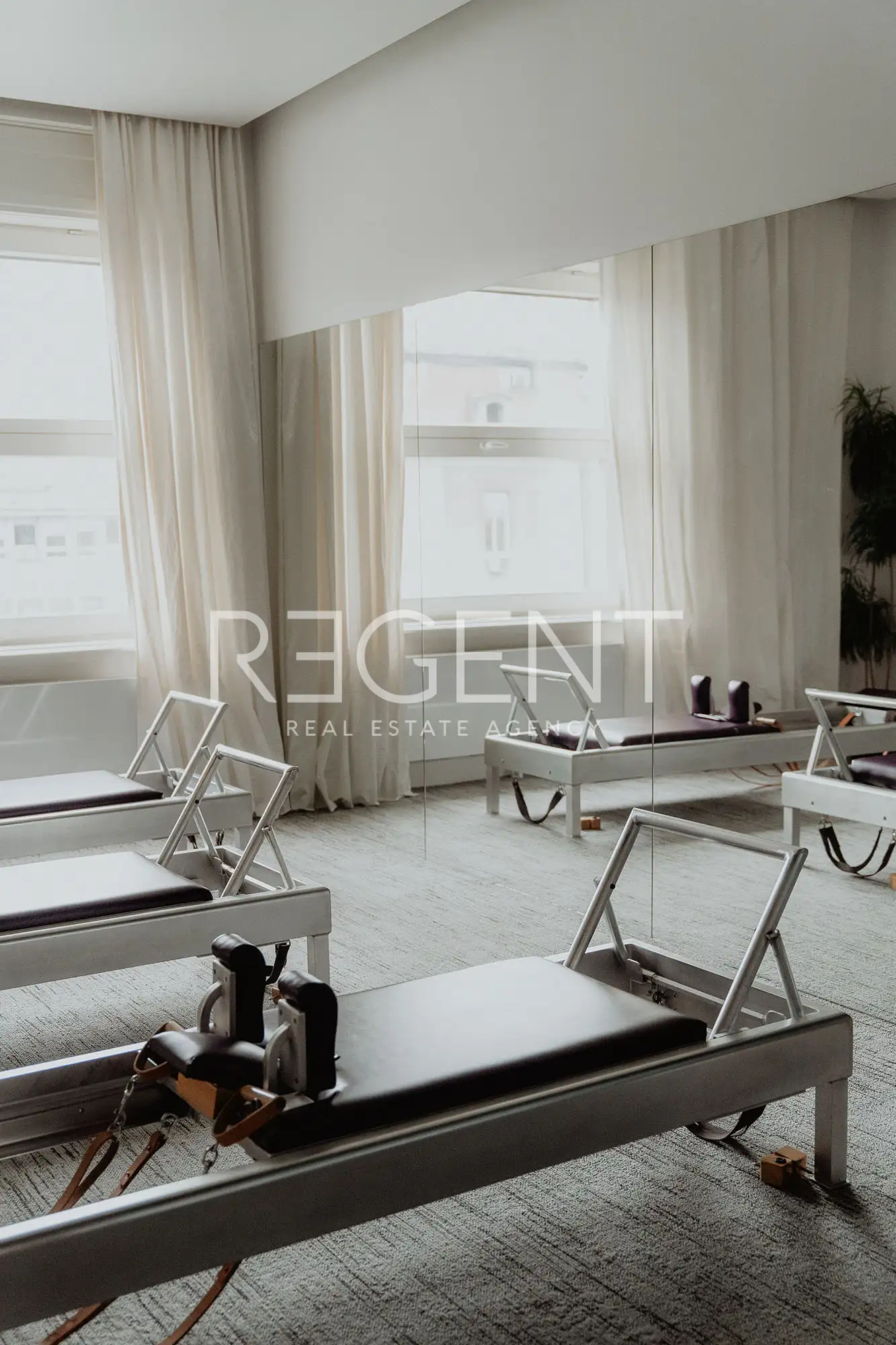 Záhřeb, Donji grad – Prostorný byt s potenciálem