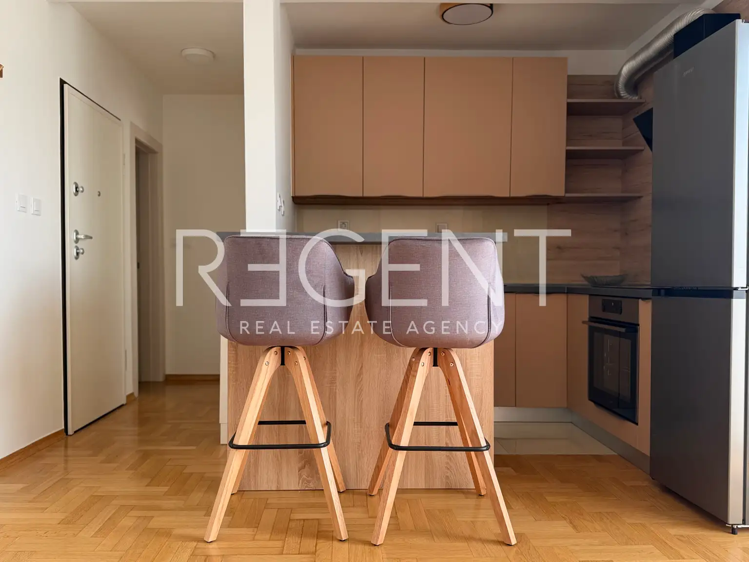 Zagreb, Trešnjevka - Appartement de trois pièces récemment rénové avec balcon