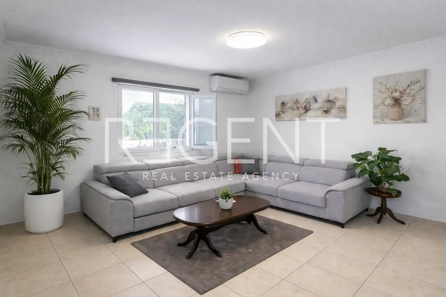 Pelješac, Orebić - Kuća s vrtom i tri stambene jedinice