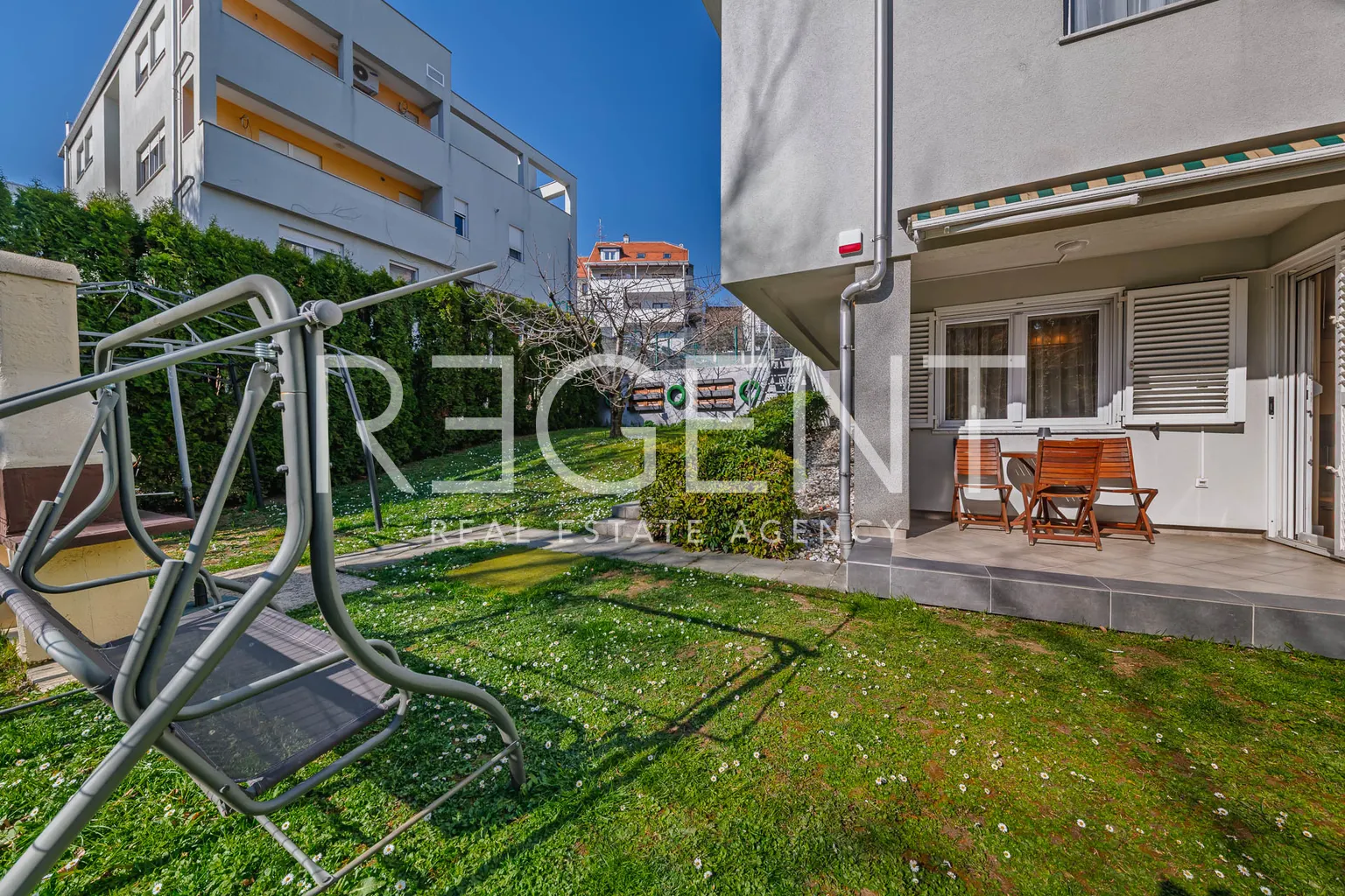 Zagreb, Remete – Prostran četverosoban stan s vrtom, 160 m²