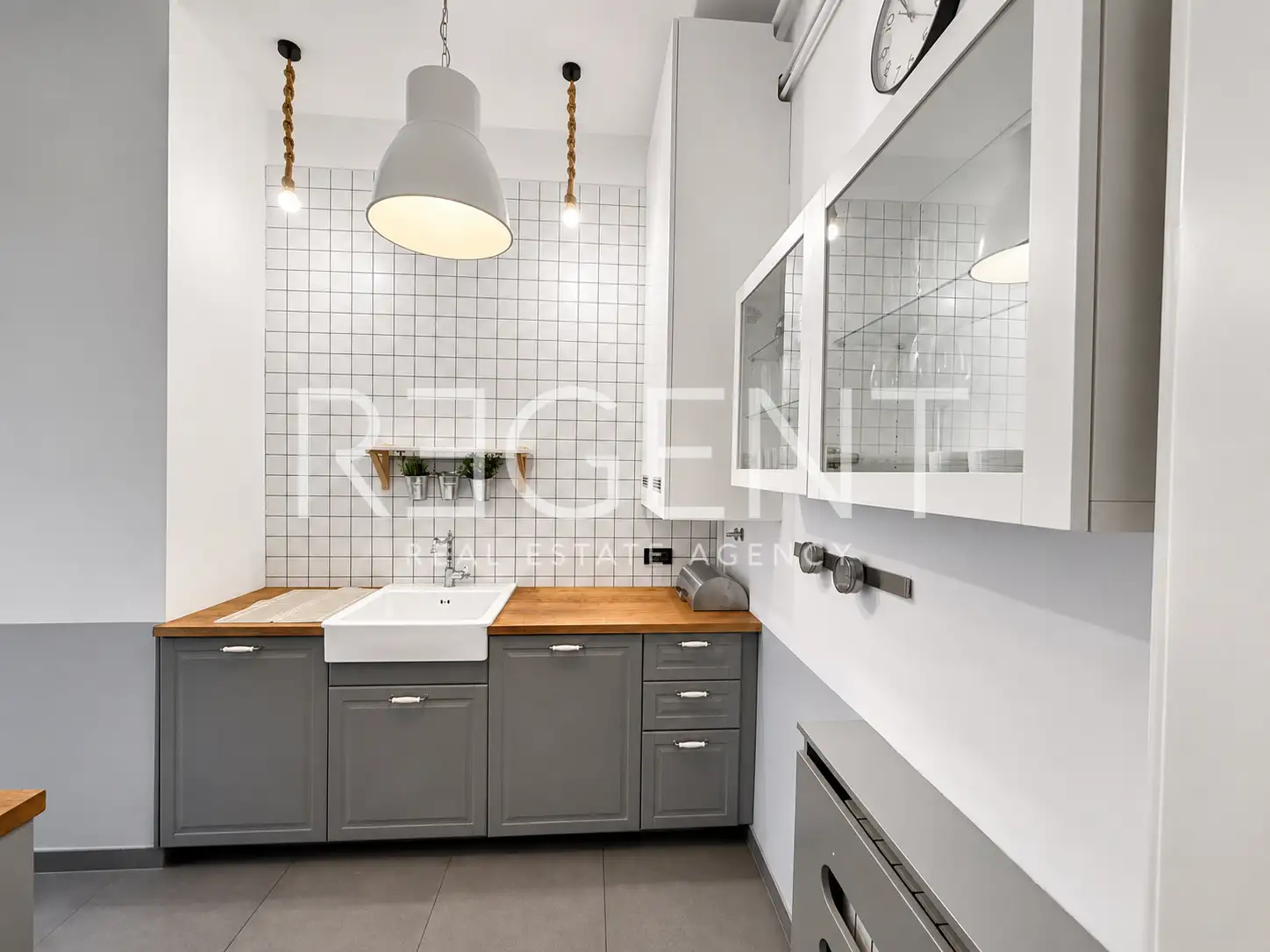 Stan 115 m² na najam, Zagreb, Donji Grad — 1. kat, lođa