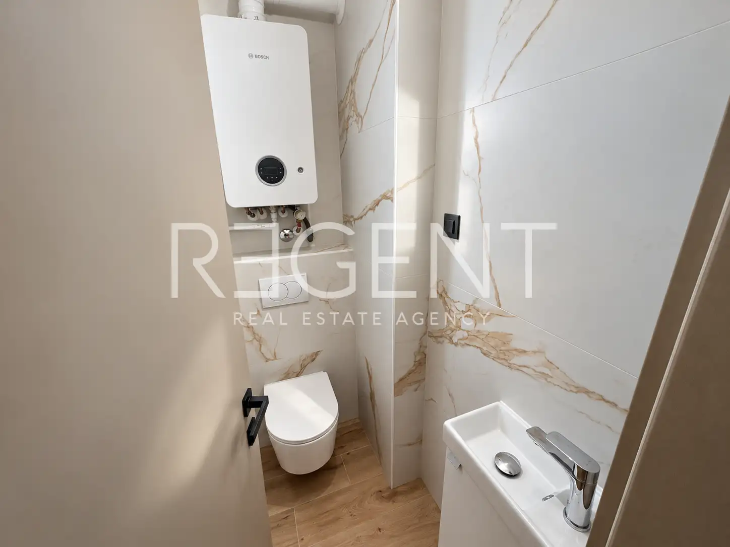 Stan 58,82 m² ,  2 spavaće sobe, balkon, parking — Borongaj