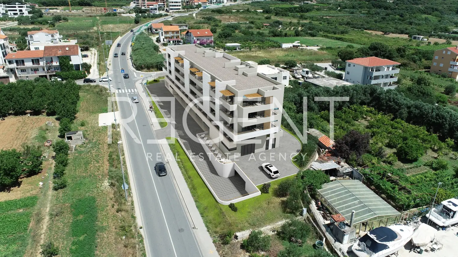 Trogir, Brigi - Garsonjera u modernoj novogradnji