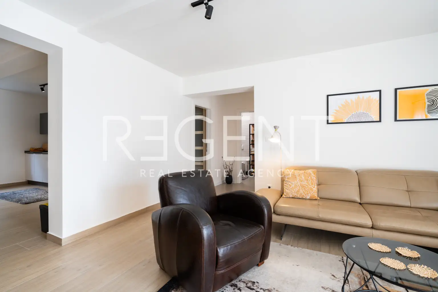 Vodice, Zatonska Straße - Doppelhaushälfte in ausgezeichneter Lage