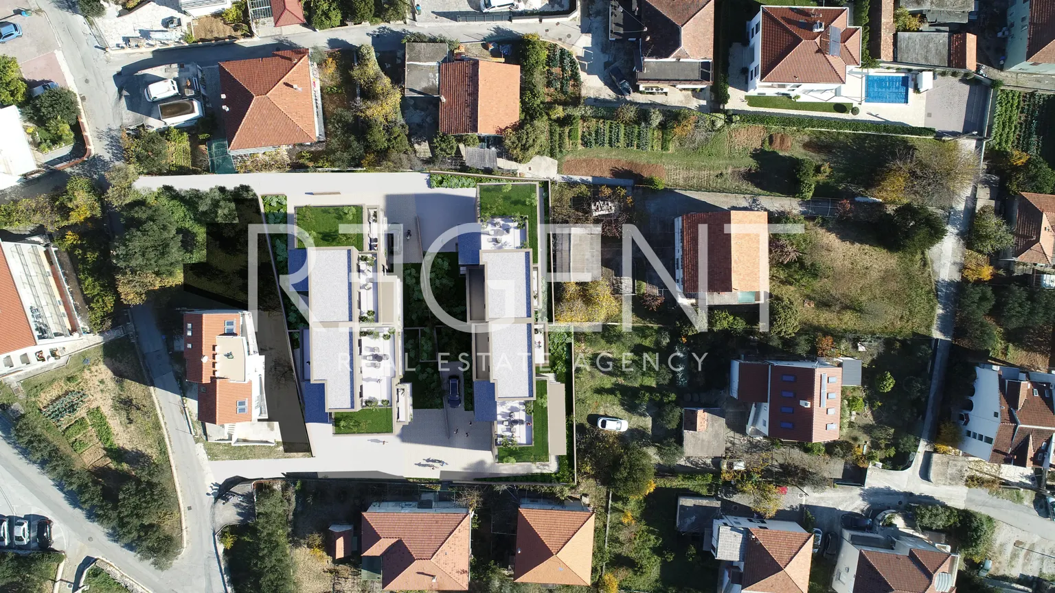 Trogir – Jednosoban stan u nadgrađu 120 m2 novogradnja