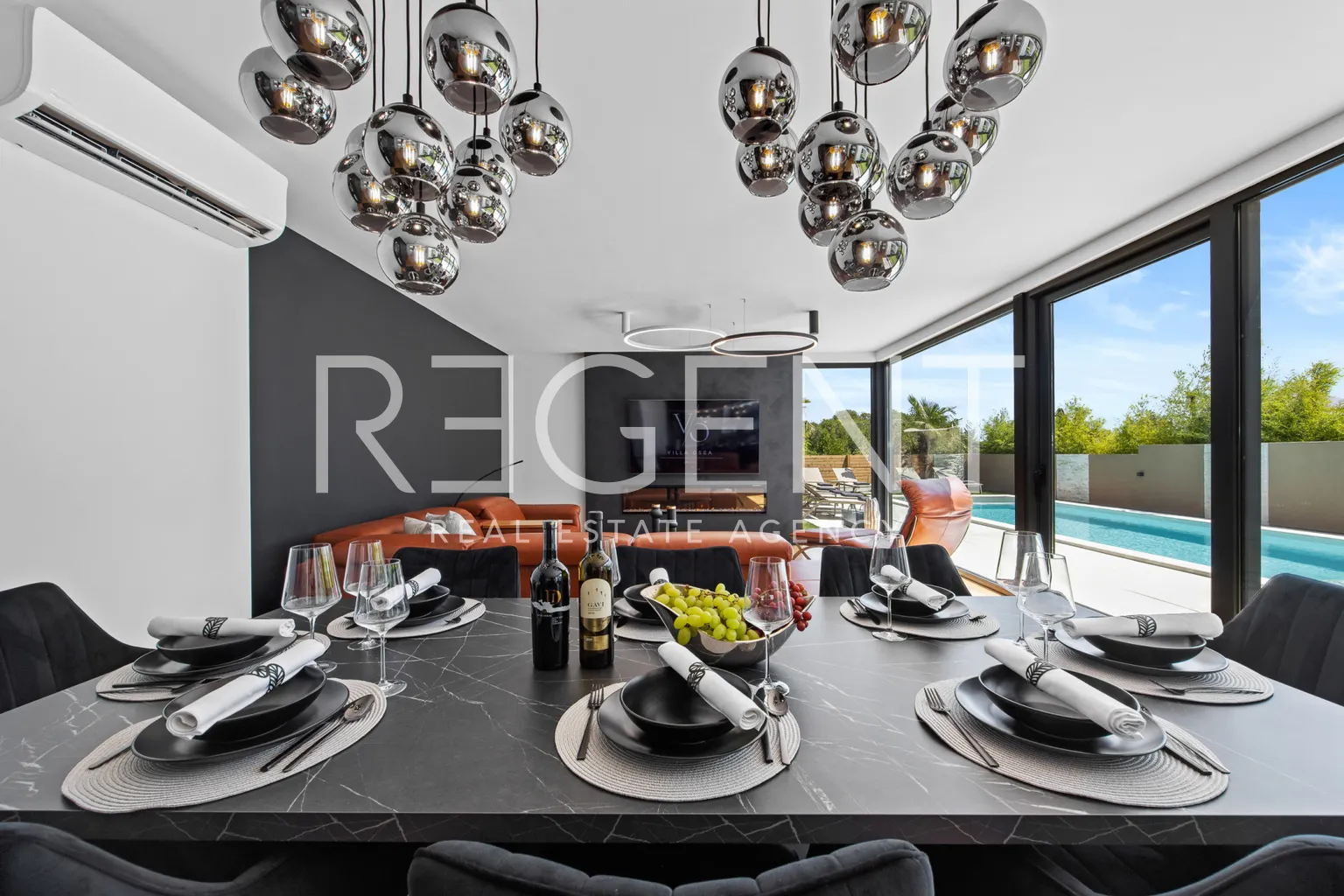 Istrie, Medulin - Nádherná moderní vila 220 m2