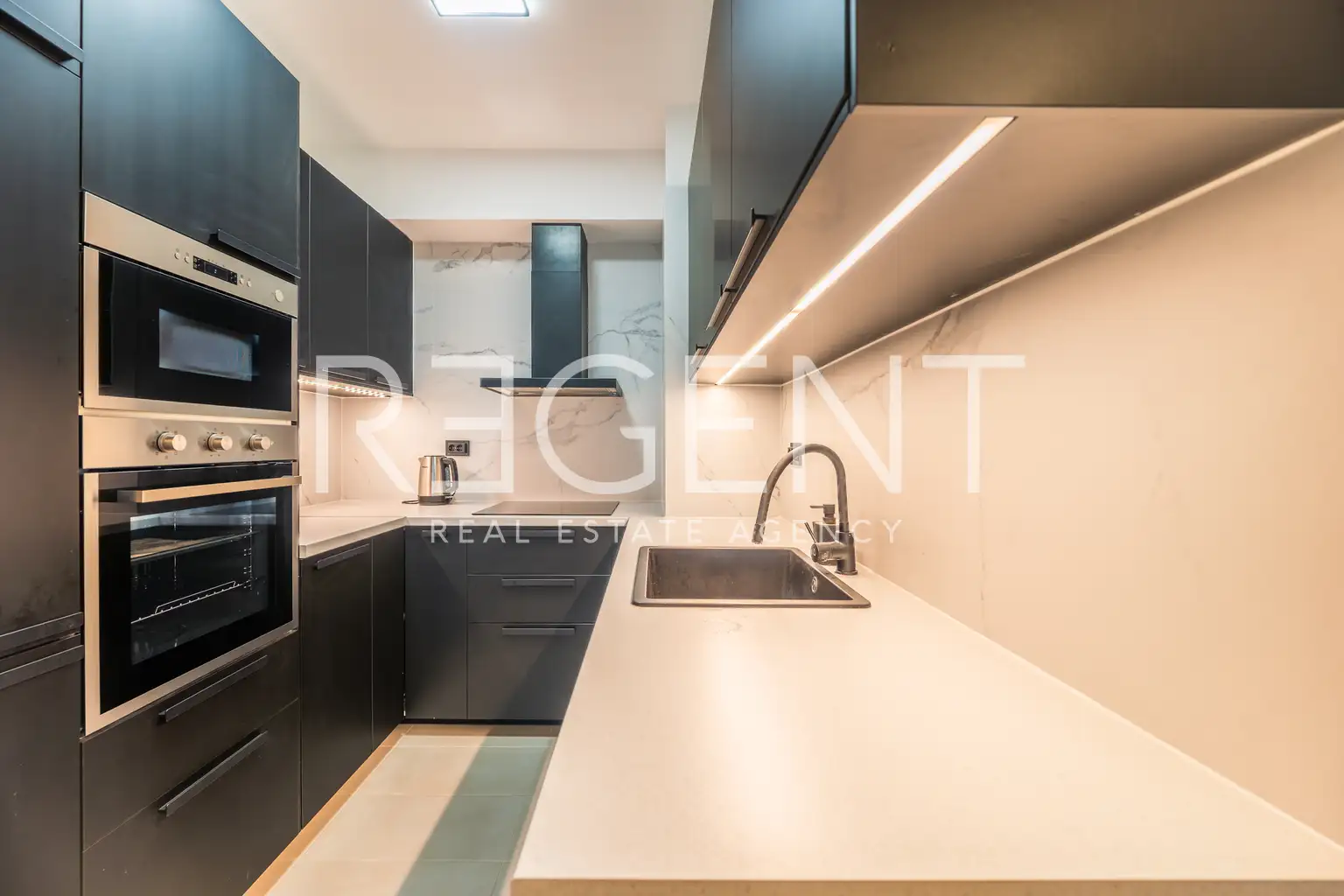 Загреб, Нижний город - Двухкомнатная современная квартира в аренду в новостройке.