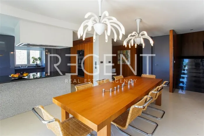 Pelješac, Orebić - Nádherná luxusná vila 480 m2
