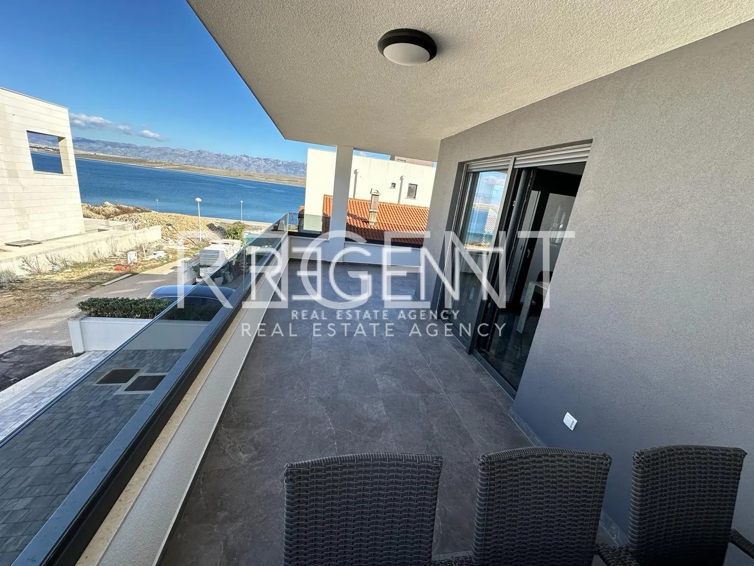 Zadar, Vir - Luksuzni penthouse 50m od mora 136 m2