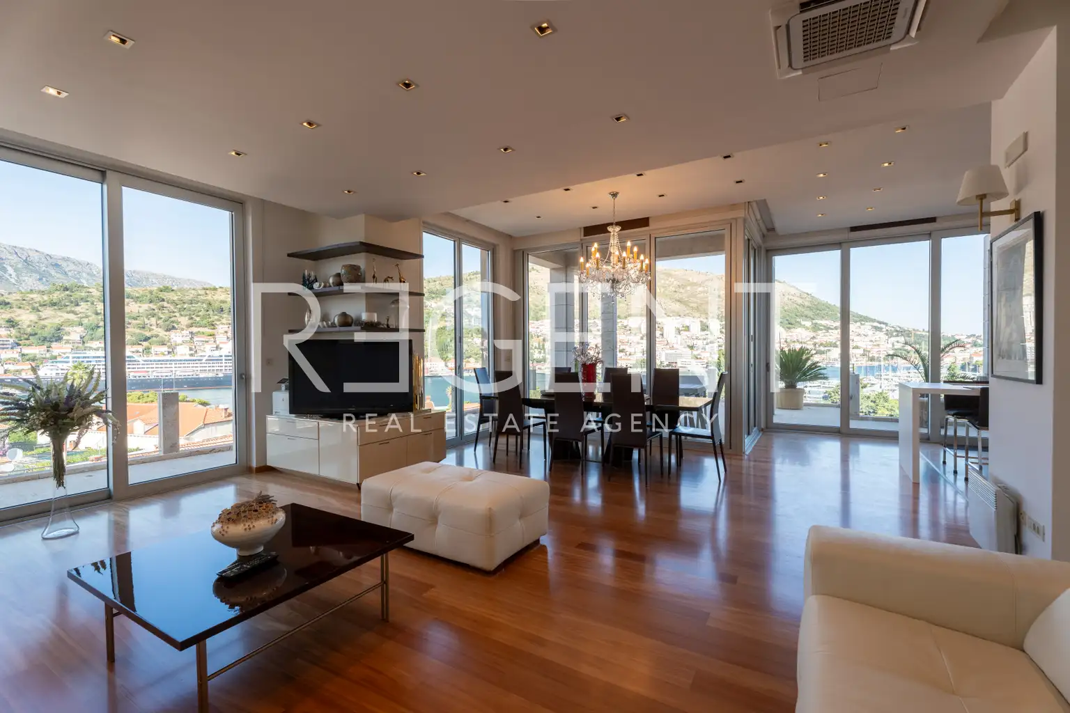 Dubrovnik - Wyjątkowy penthouse z basenami w pięknym Dubrowniku