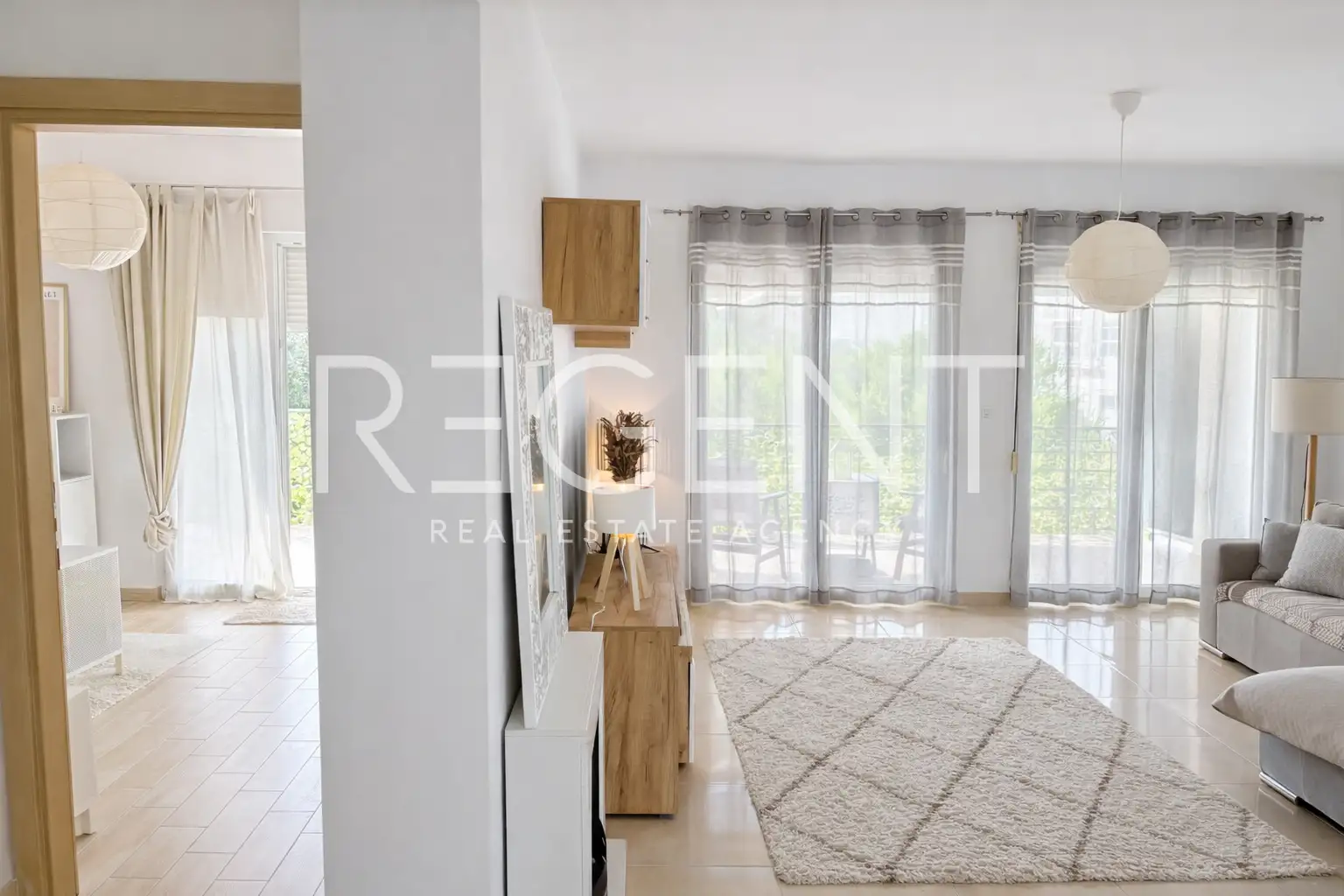 Zadar, Petrčane - Dvosoban stan s vrtom i terasom