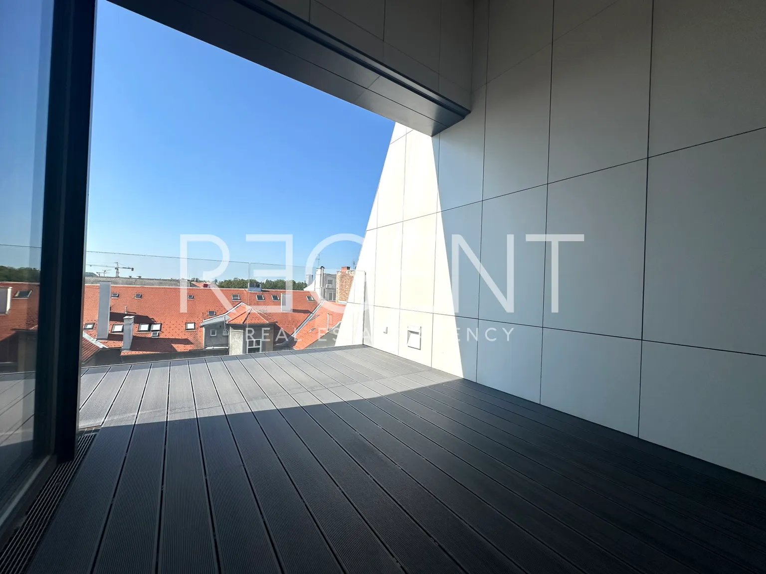 Zagreb, Centar, Ban Centar - Ekskluzivan penthouse s pogledom na katedralu