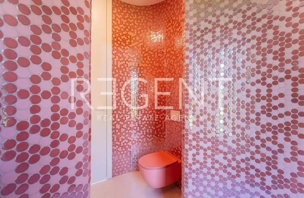 Zagreb, Šestine – Moderna obiteljska vila s bazenom