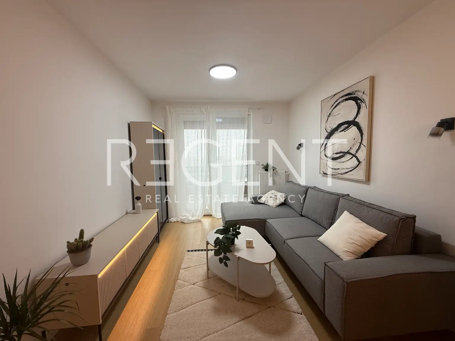 Загреб, Шпанско - трехкомнатная квартира в новостройке