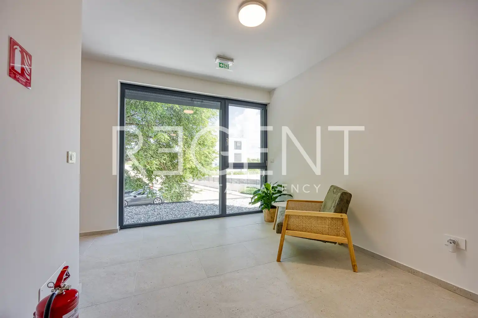 Istrie, Novigrad - Čtyřpokojový apartmán v luxusním obytném komplexu 136 m2