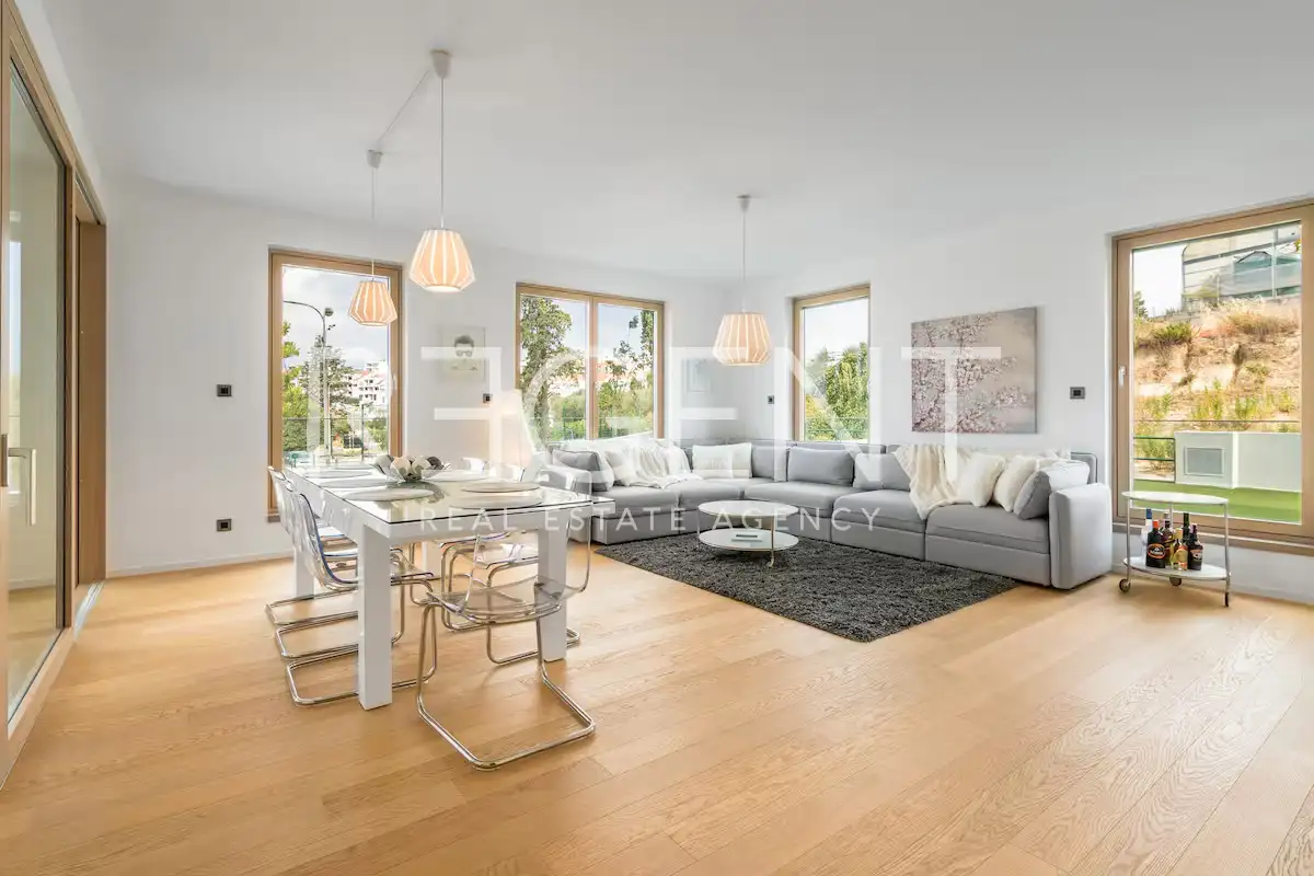 Spalato, Duilovo - Lussuoso appartamento con due camere da letto e loggia