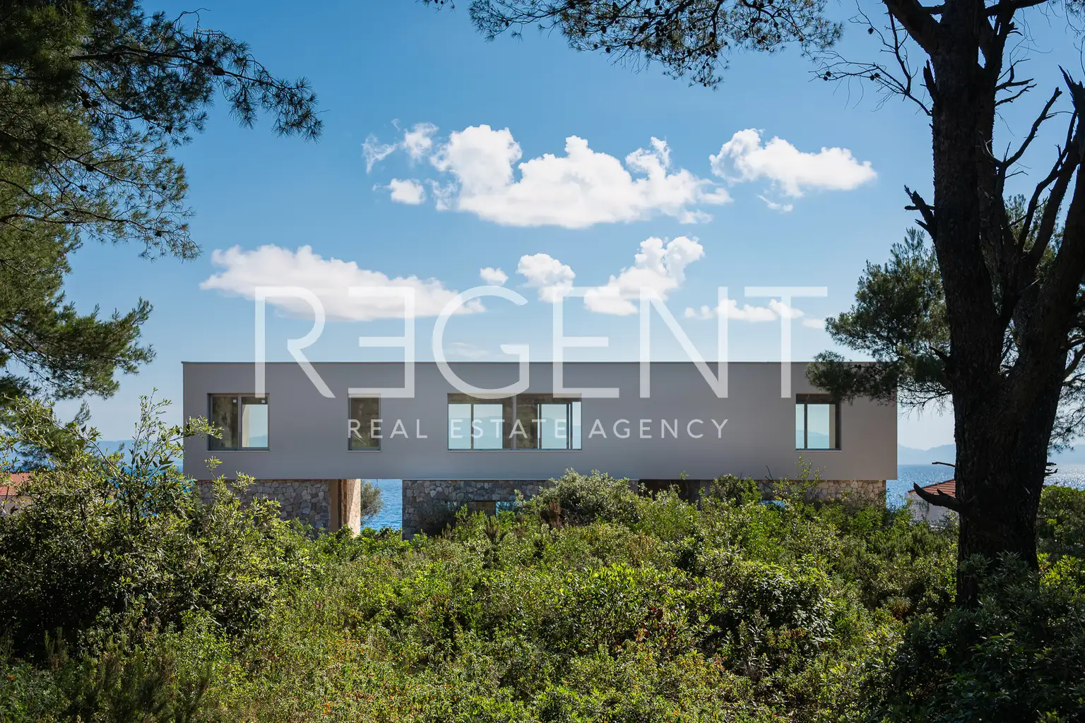 Šolta - Villa moderna con piscina
