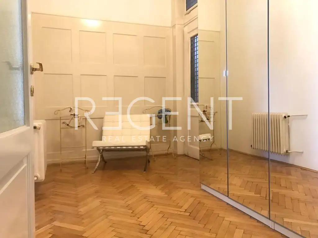 Záhřeb, Dolní město - elegantní třípokojový byt 130 m2 k pronájmu