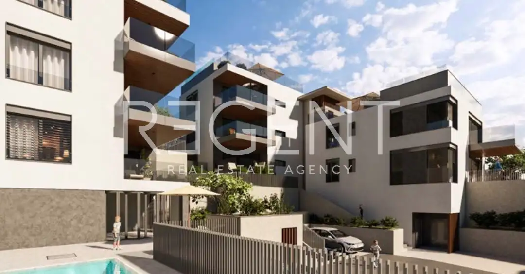 Primošten — Villa 171 m², 3 chambres, 2 terrasses, jardin, piscine, vue sur mer