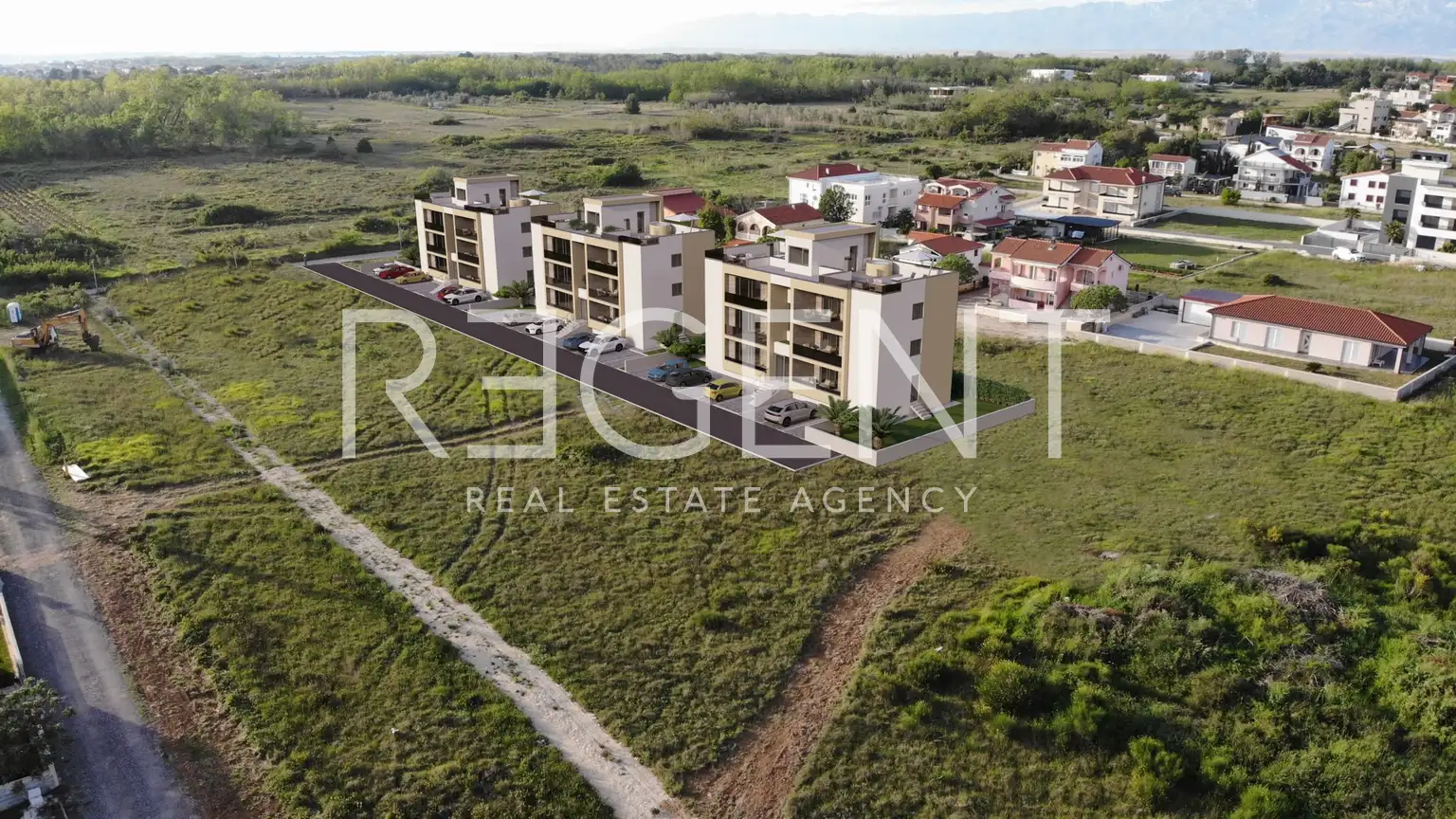 Privlaka – apartment 88 m², yard 90 m², 120 m from the sea