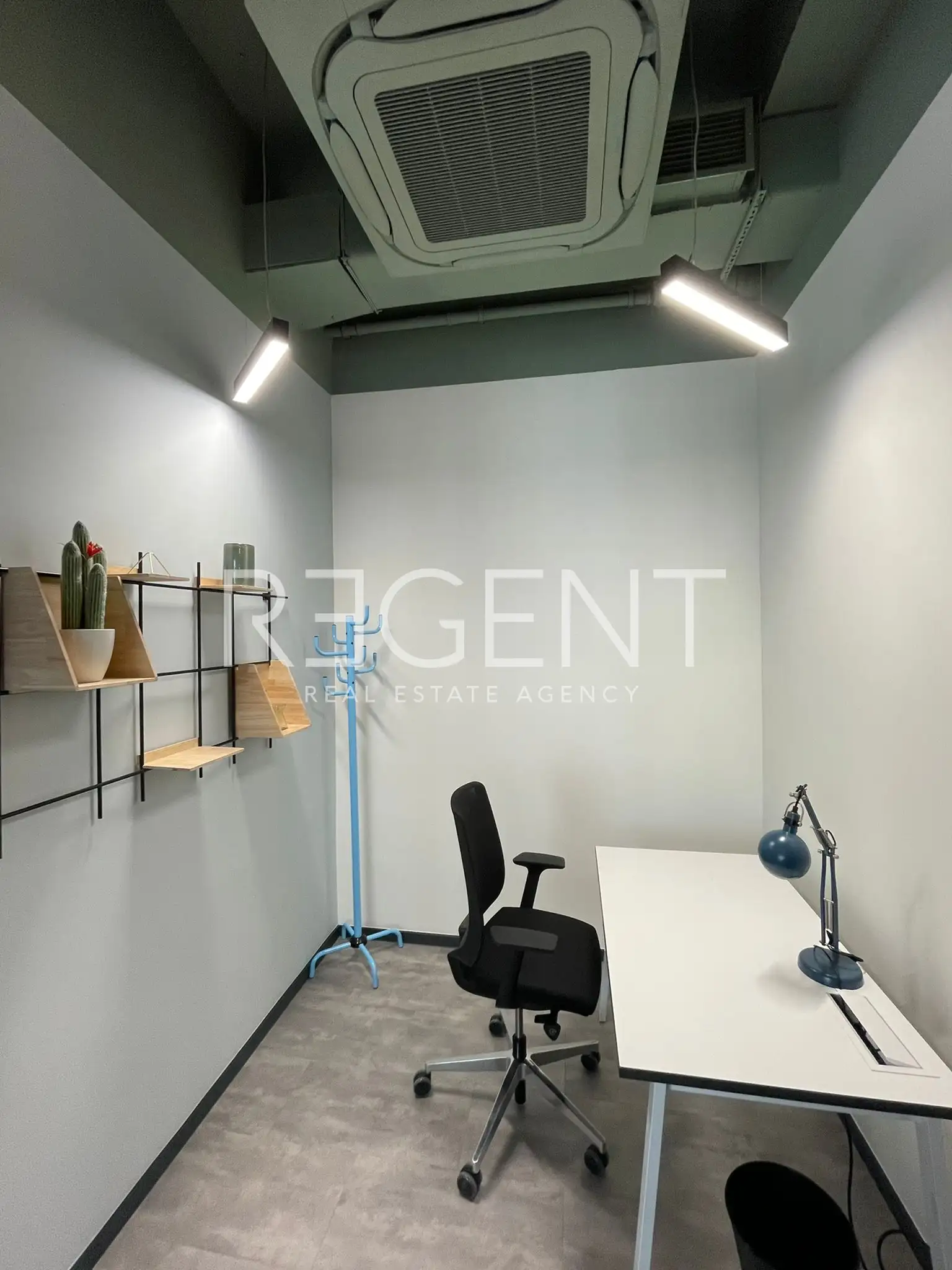 Záhřeb, Centrum - Prostorný obchodní prostor