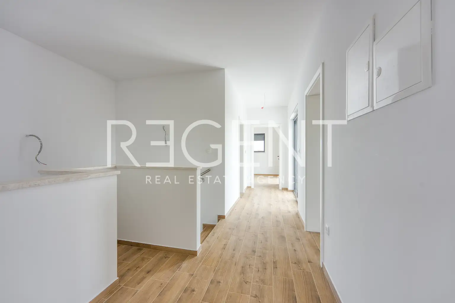 Kaštelir-Labinci - Dvojna kuća s bazenom i pogledom na more