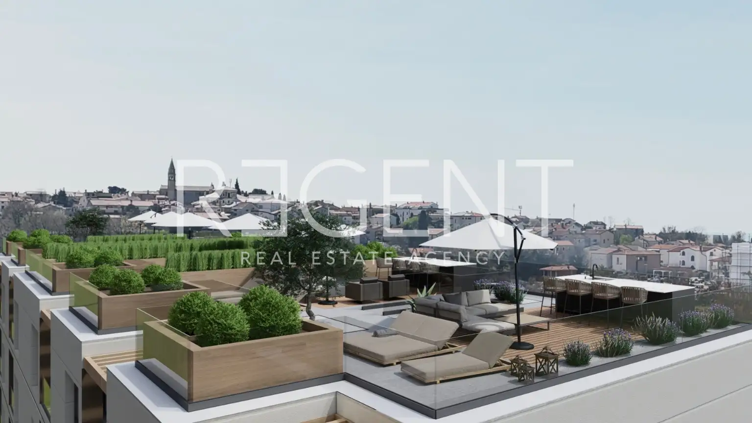 Tar - trosoban stan s krovnom terasom