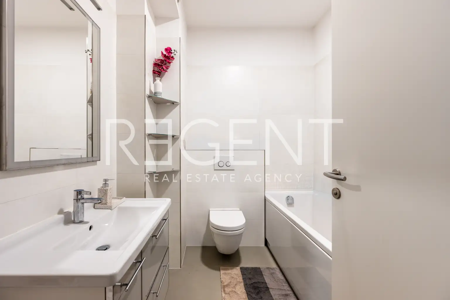 Zagreb, Bukovačka – trosobni stan 74 m², loggia, novogradnja