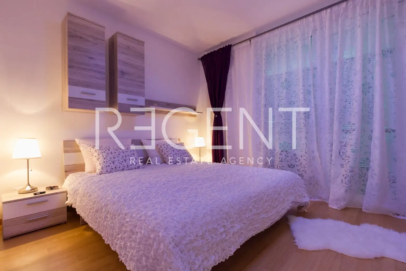 Split, Spinut - mieszkanie jednopokojowe z garażem i loggią blisko centrum