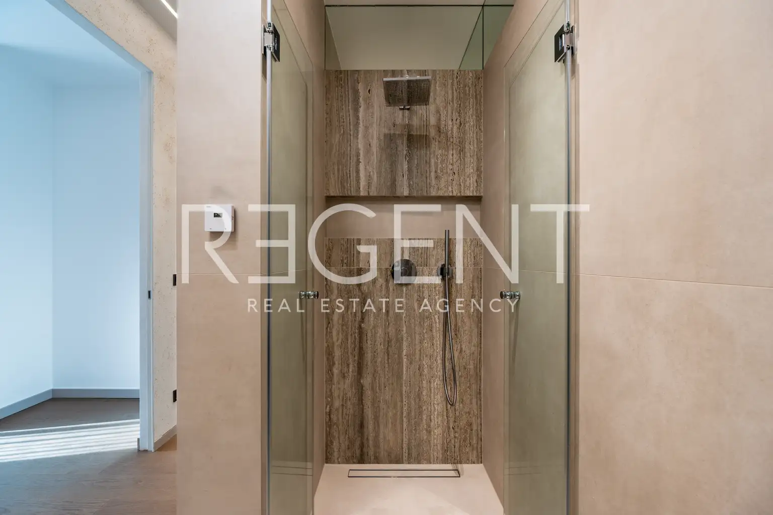 Penthouse 123 m², Maksimir — première location, ascenseur privatif, garage