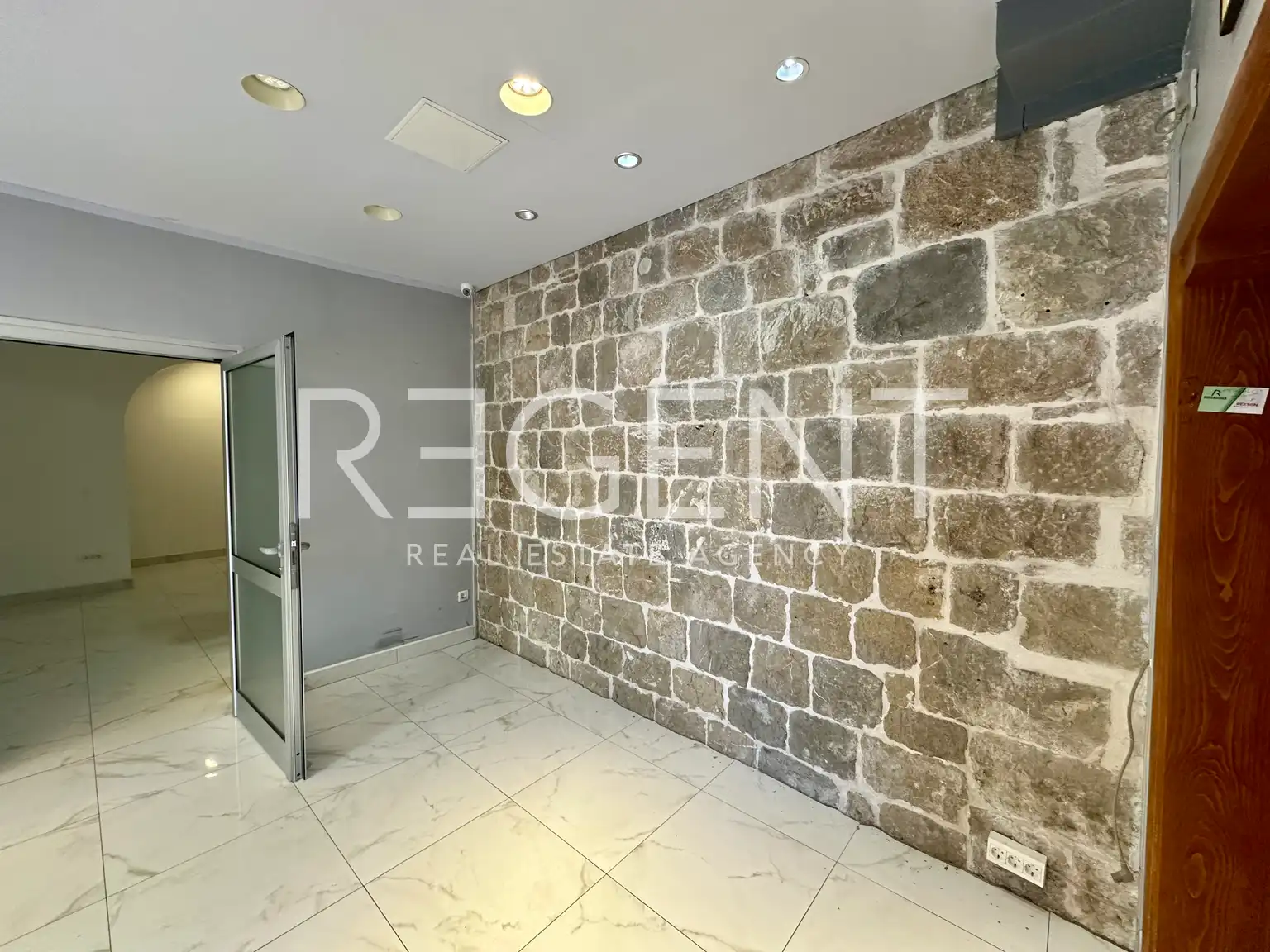Split, centrum - komerční prostor pro různé účely 137 m2