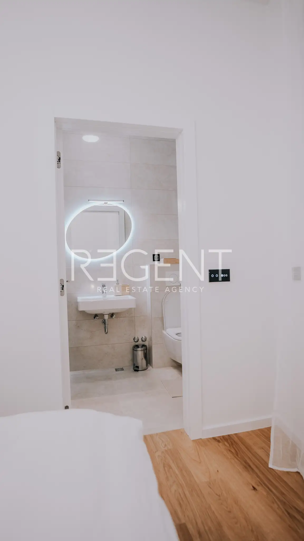 Záhřeb, Remete – Luxusní dvoupatrový byt k pronájmu