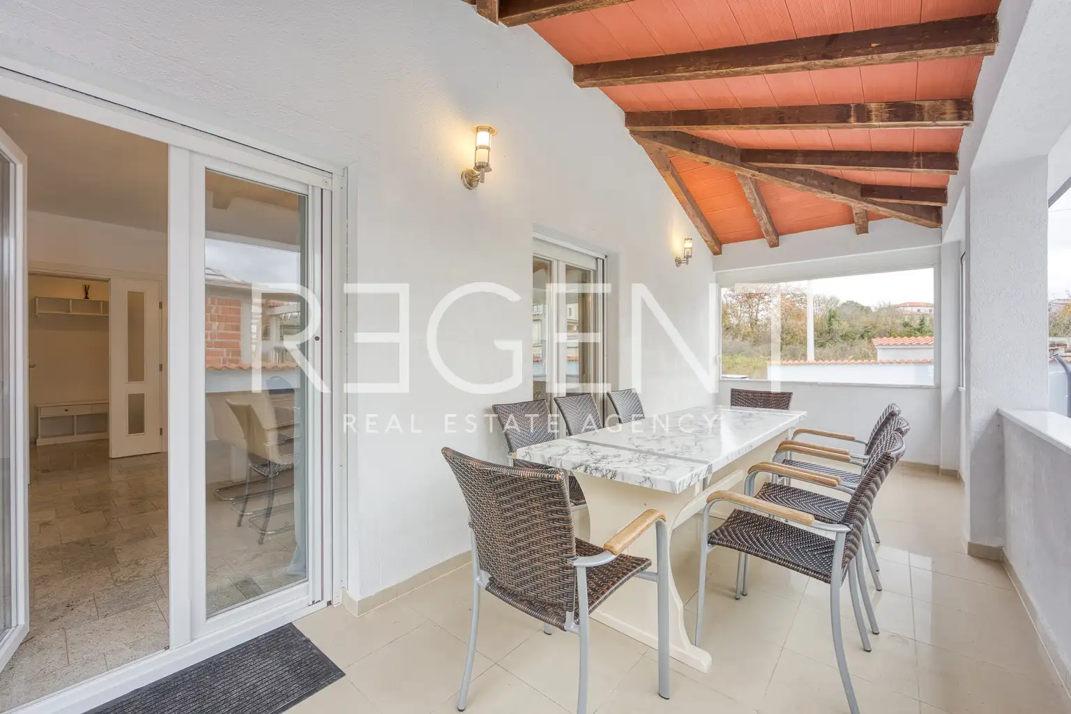 Poreč, Vežnaveri – Maison avec deux appartements